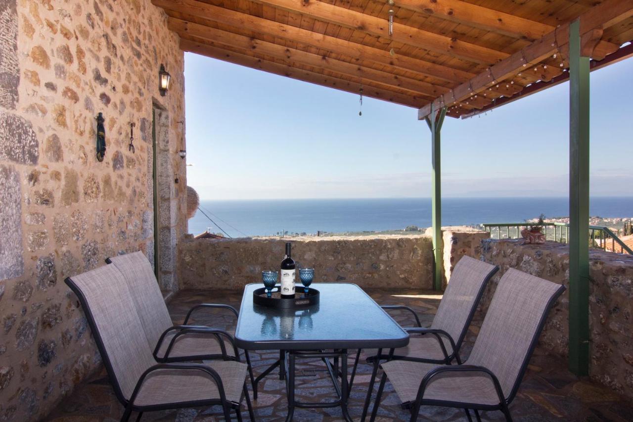 Stavroulas Stone House In Rigklia, Messinia Riglia Bagian luar foto