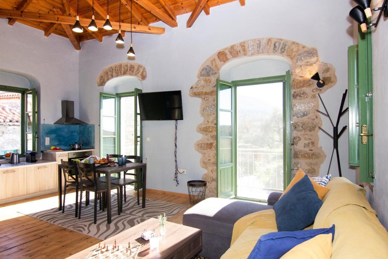 Stavroulas Stone House In Rigklia, Messinia Riglia Bagian luar foto